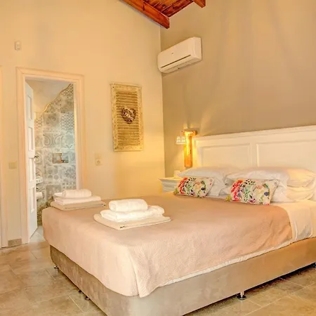Exquisite Zakynthos - 3 Bedrooms - Lakudi - Private - Luxurious - Table Tennis