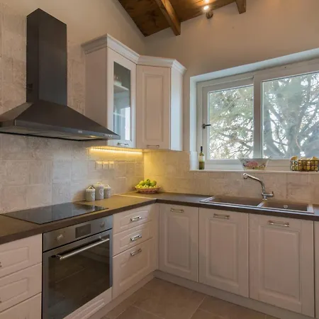 Villa Exquisite Zakynthos - 3 Bedrooms - Lakudi - Private - Luxurious - Table Tennis