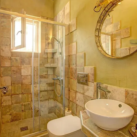 Villa Exquisite Zakynthos - 3 Bedrooms - Lakudi - Private - Luxurious - Table Tennis *