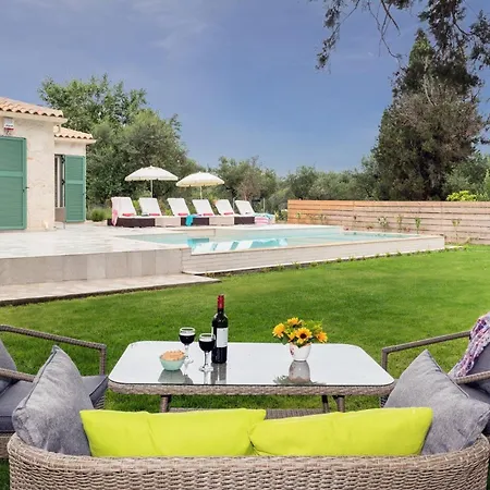 Exquisite Zakynthos - 3 Bedrooms - Lakudi - Private - Luxurious - Table Tennis Villa *