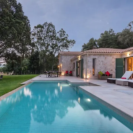 Exquisite Zakynthos - 3 Bedrooms - Lakudi - Private - Luxurious - Table Tennis