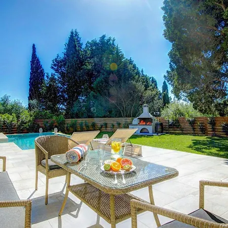 Villa Exquisite Zakynthos - 3 Bedrooms - Lakudi - Private - Luxurious - Table Tennis Koukounariá